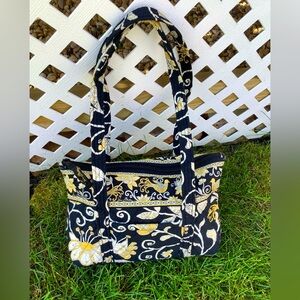 Vera Bradley purse🖤💛🤍